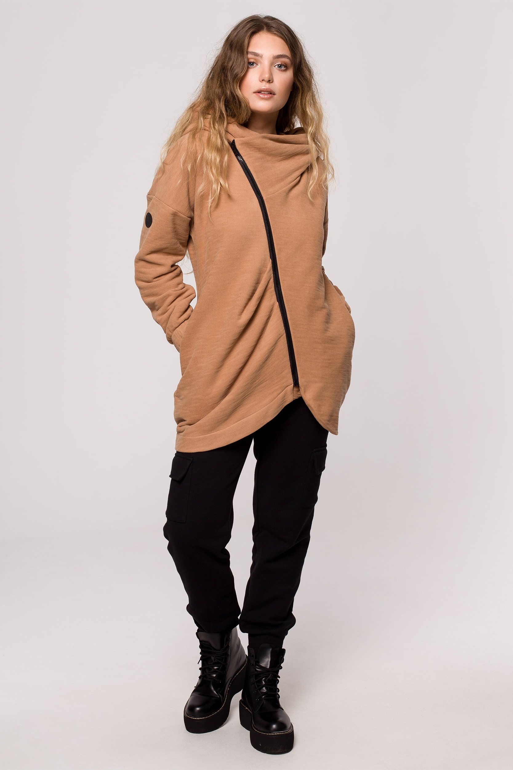 BeWear Woman's Sweatshirt B203