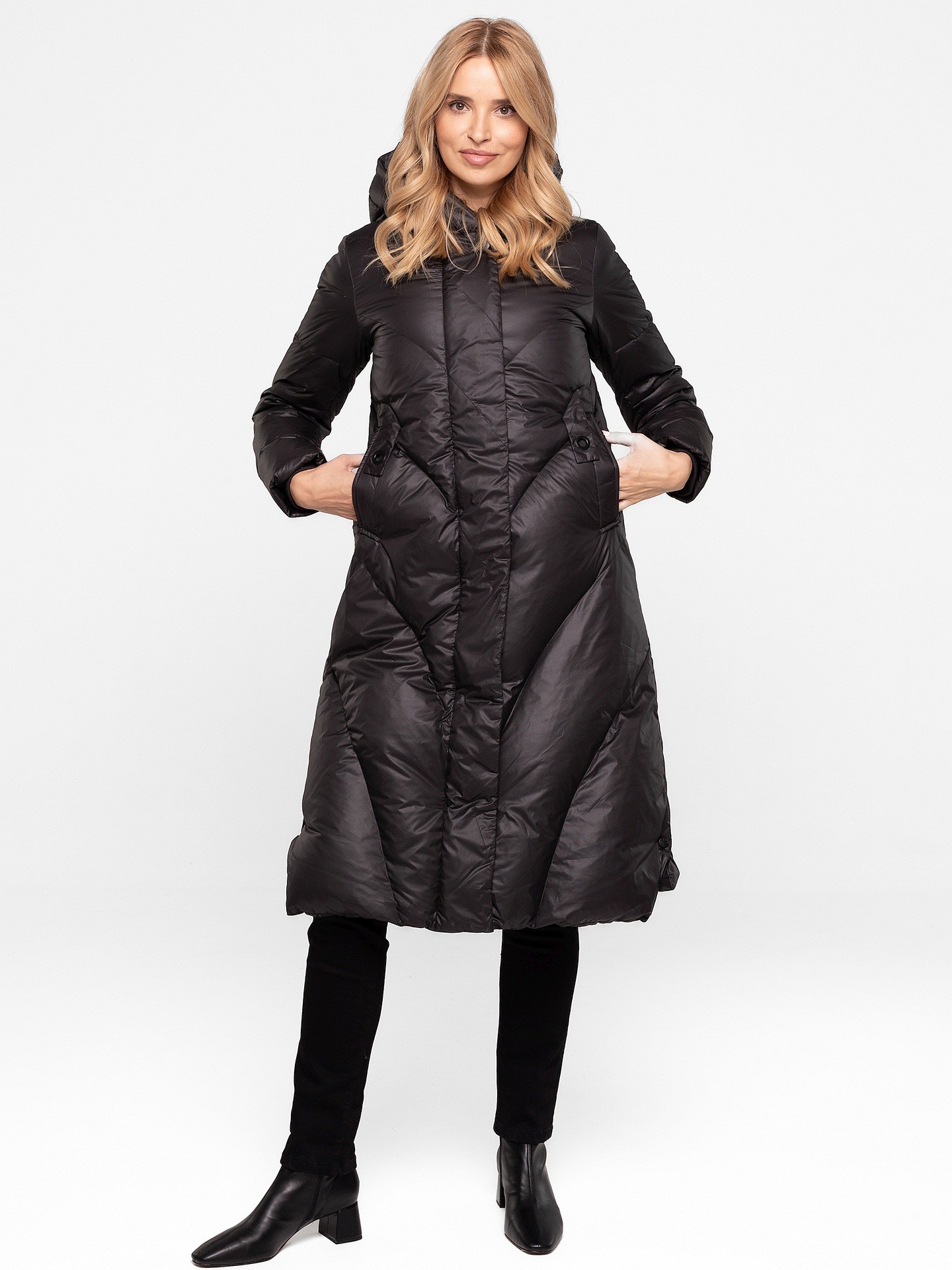 Дамско зимно палто PERSO с диагонални шевове