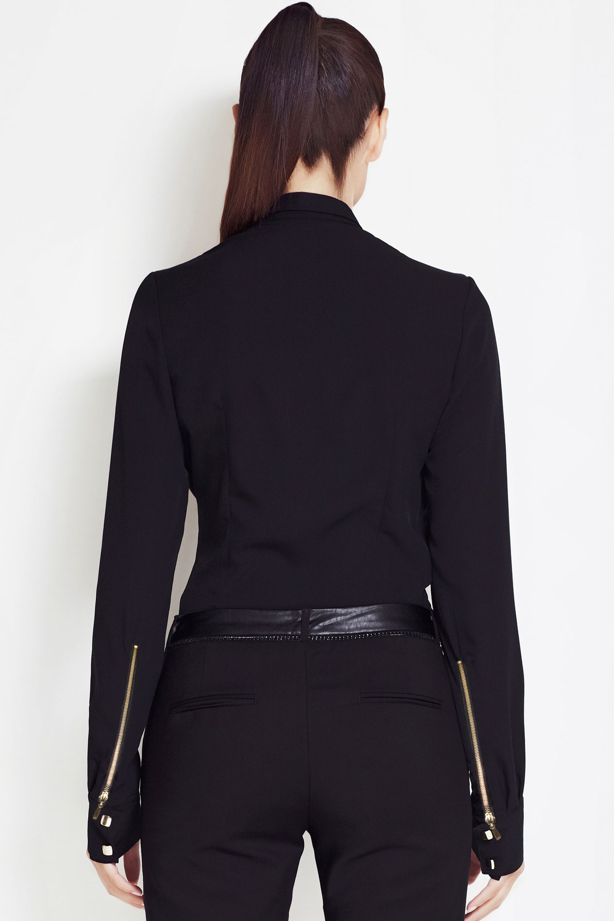 Awama Femeii Shirt A52