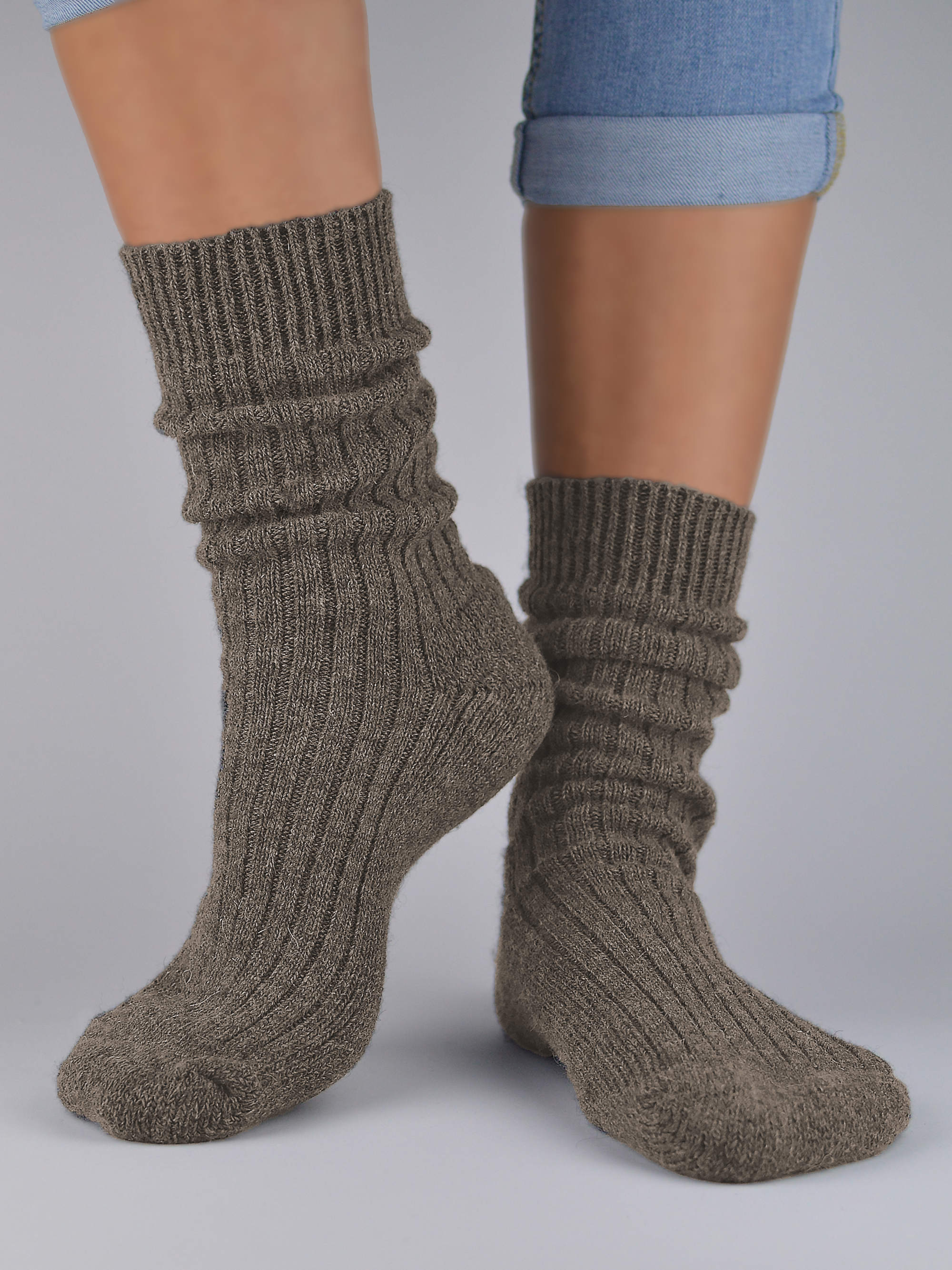 NOVITI Woman's Socks SW001-W-10
