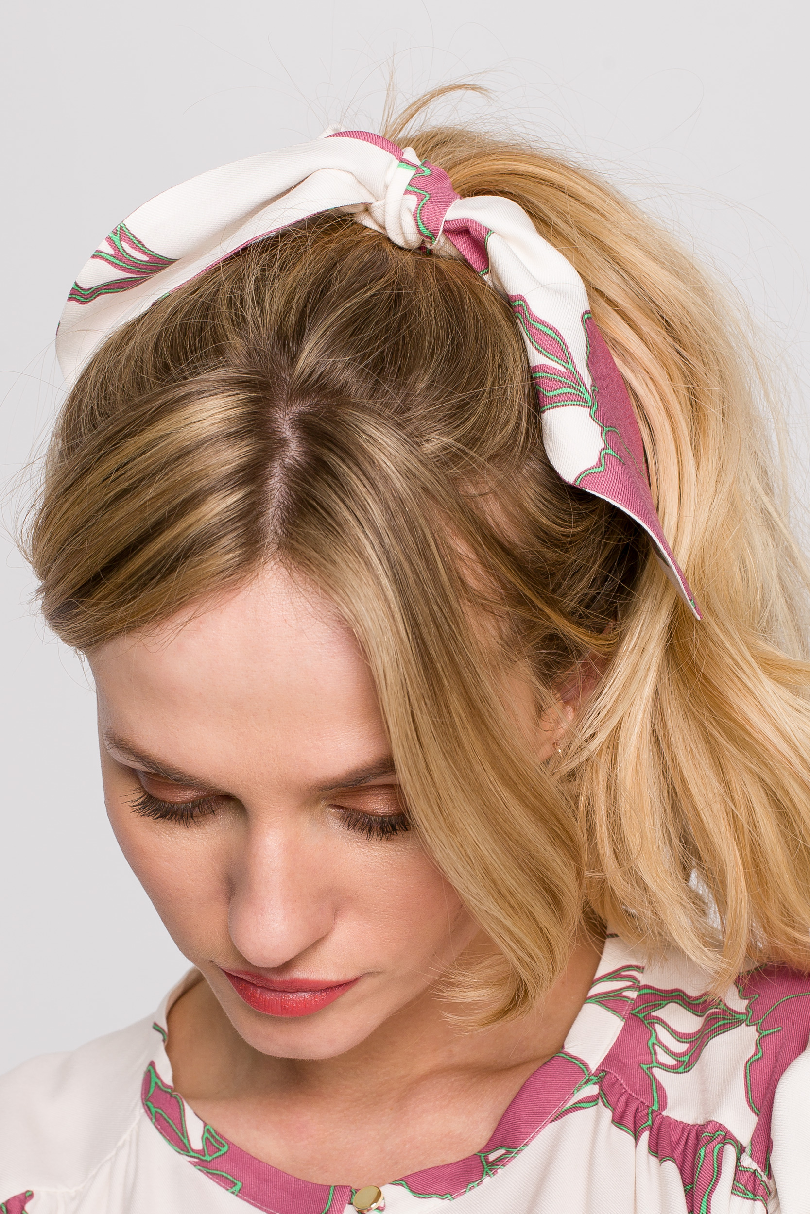 Makover Femeii Hairband K103