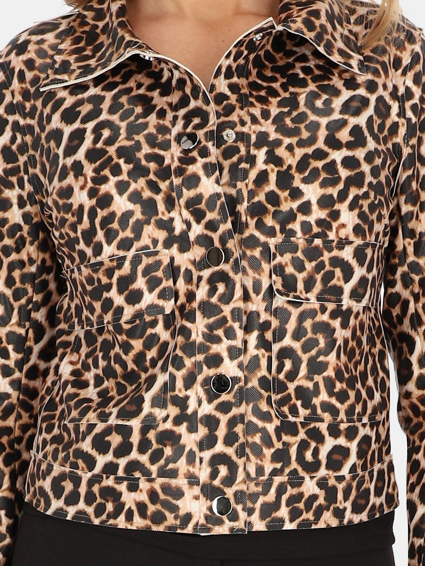 Dámska krátka leopardia bunda
