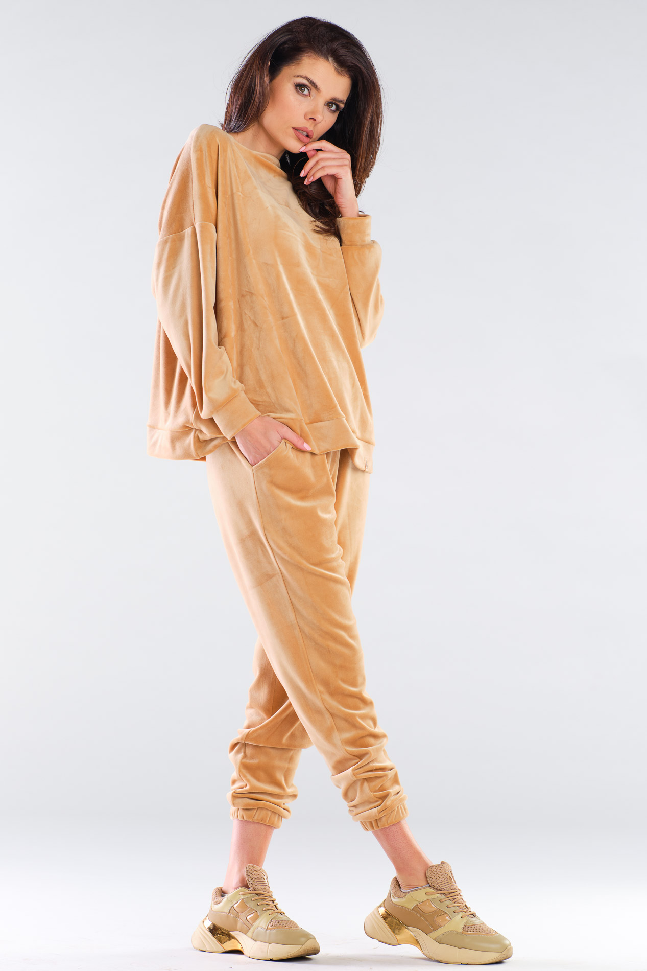 Pantaloni pentru femeie Awama A411