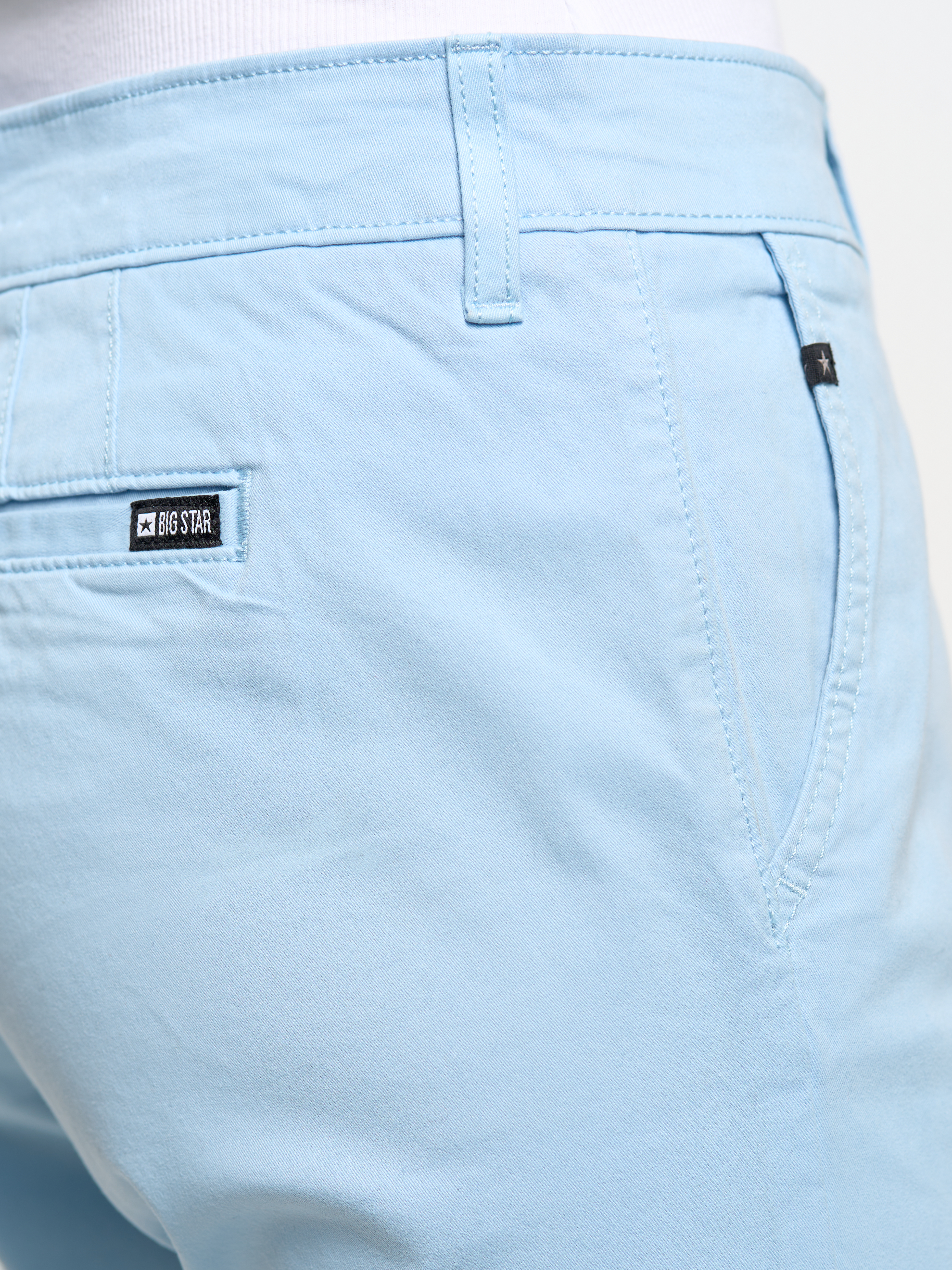 Pantaloni dama, Big Star 400