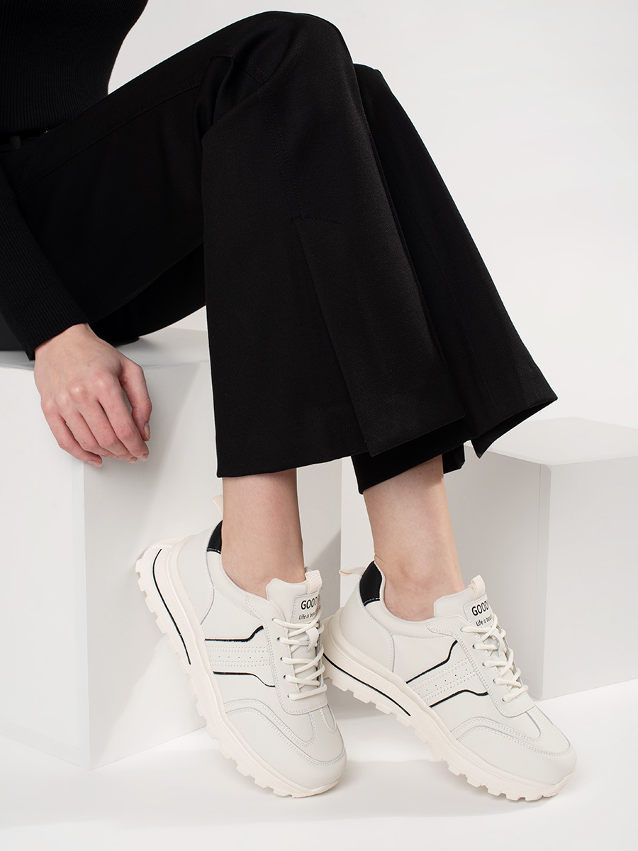 GOODIN Leather sports shoes with a thick sole