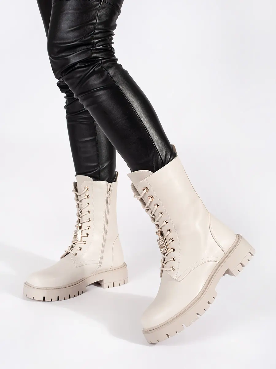 SEASTAR Light beige womens worker boots with pins
