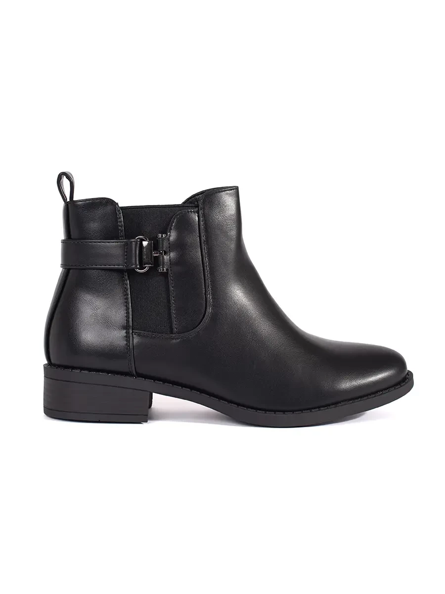 Shelvt Black women's Chelsea boots with a flat heel
