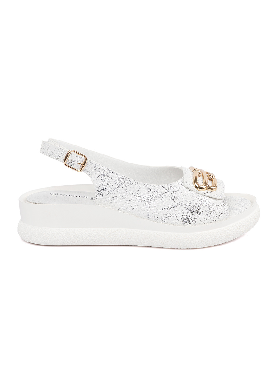 GOODIN White flat sandals with decoration