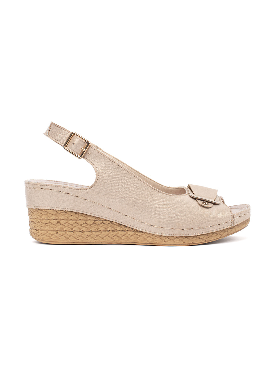 GOODIN Beige low wedge sandals