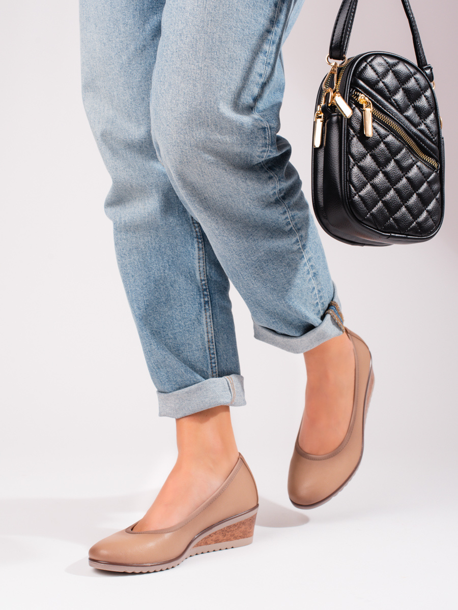 W. POTOCKI Beige womens wedge pumps Potocki