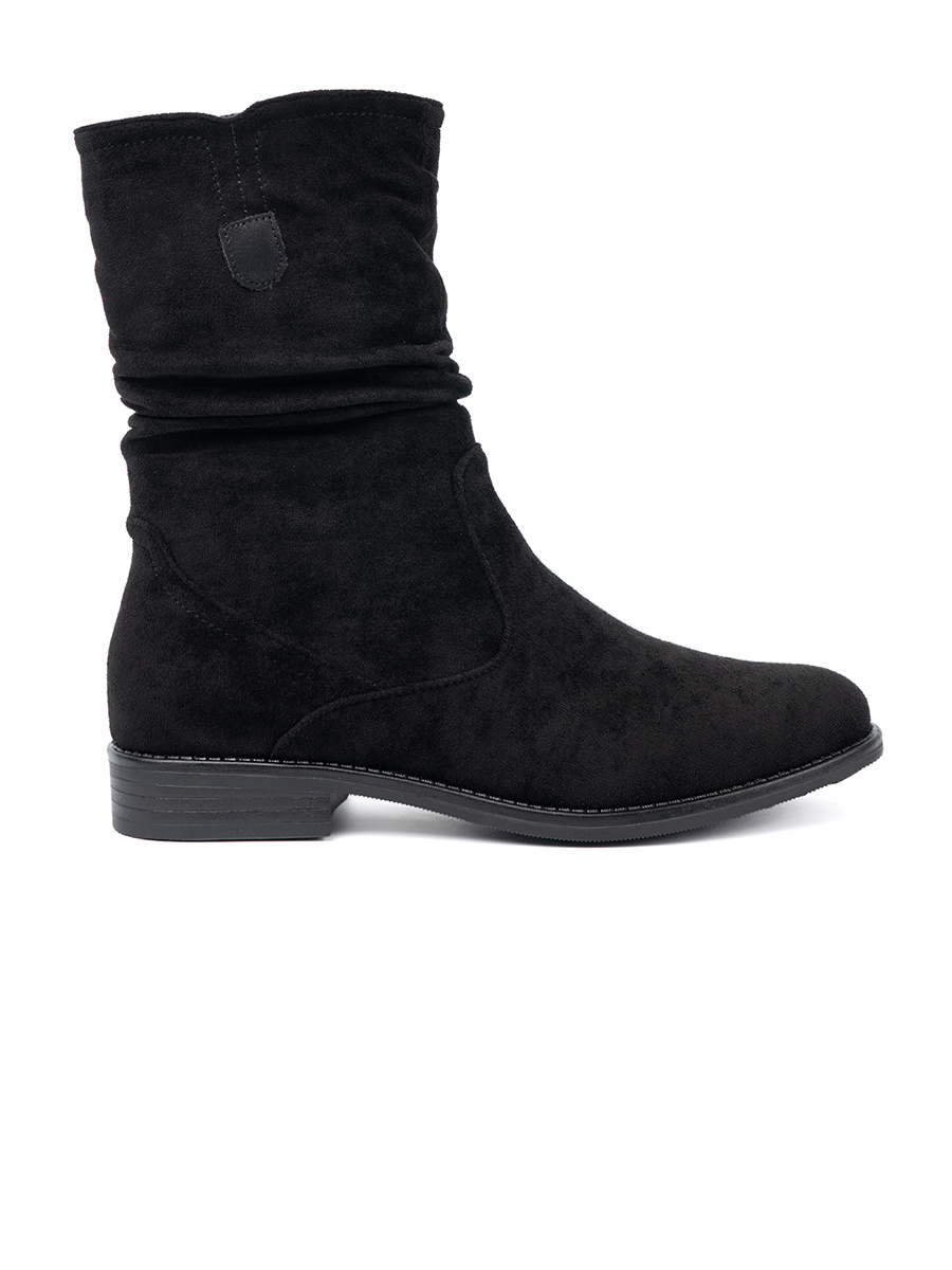 Shelvt Classic black ankle boots with a ruffled upper