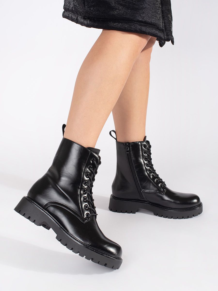 SEASTAR Black worker boots plain laced