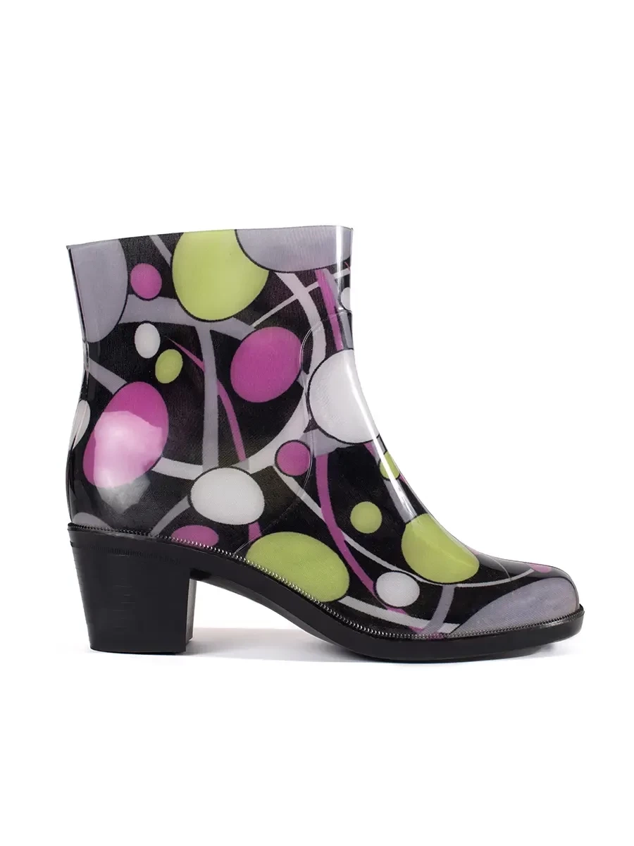 Shelvt Polka dot wellingtons with heels