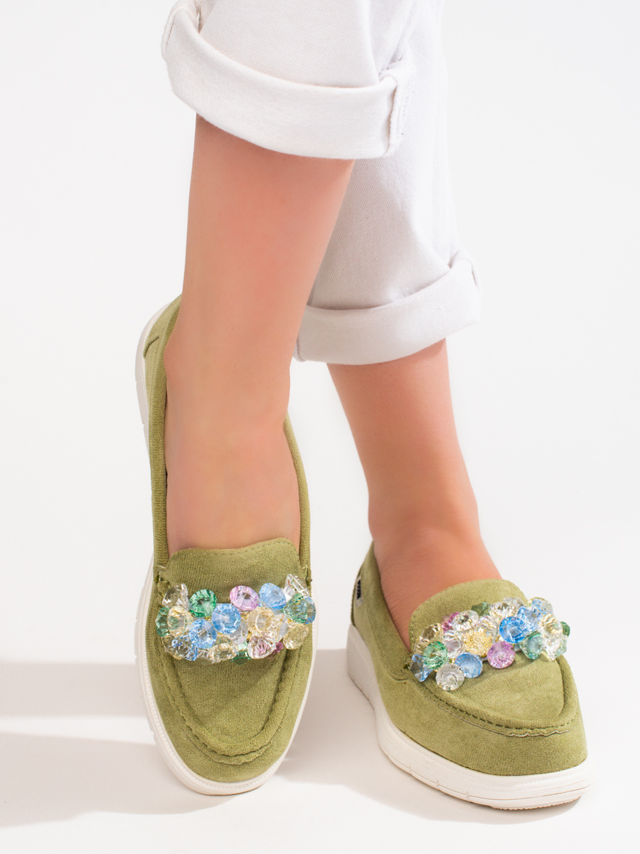 Womens moccasins on the Shelvt platform green
