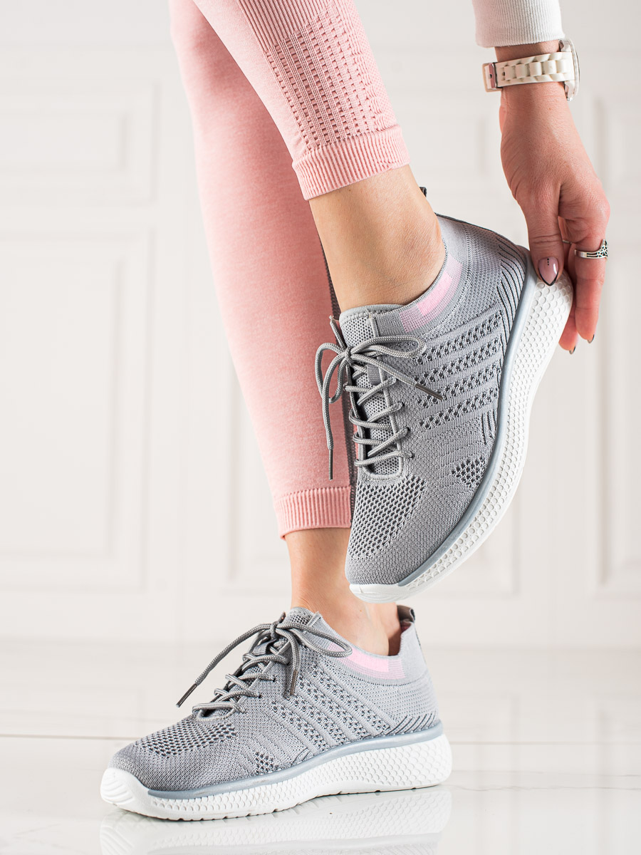 Tenisi dama, Shelvt Sport