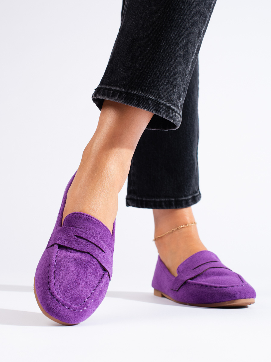 Mocasini dama, Shelvt