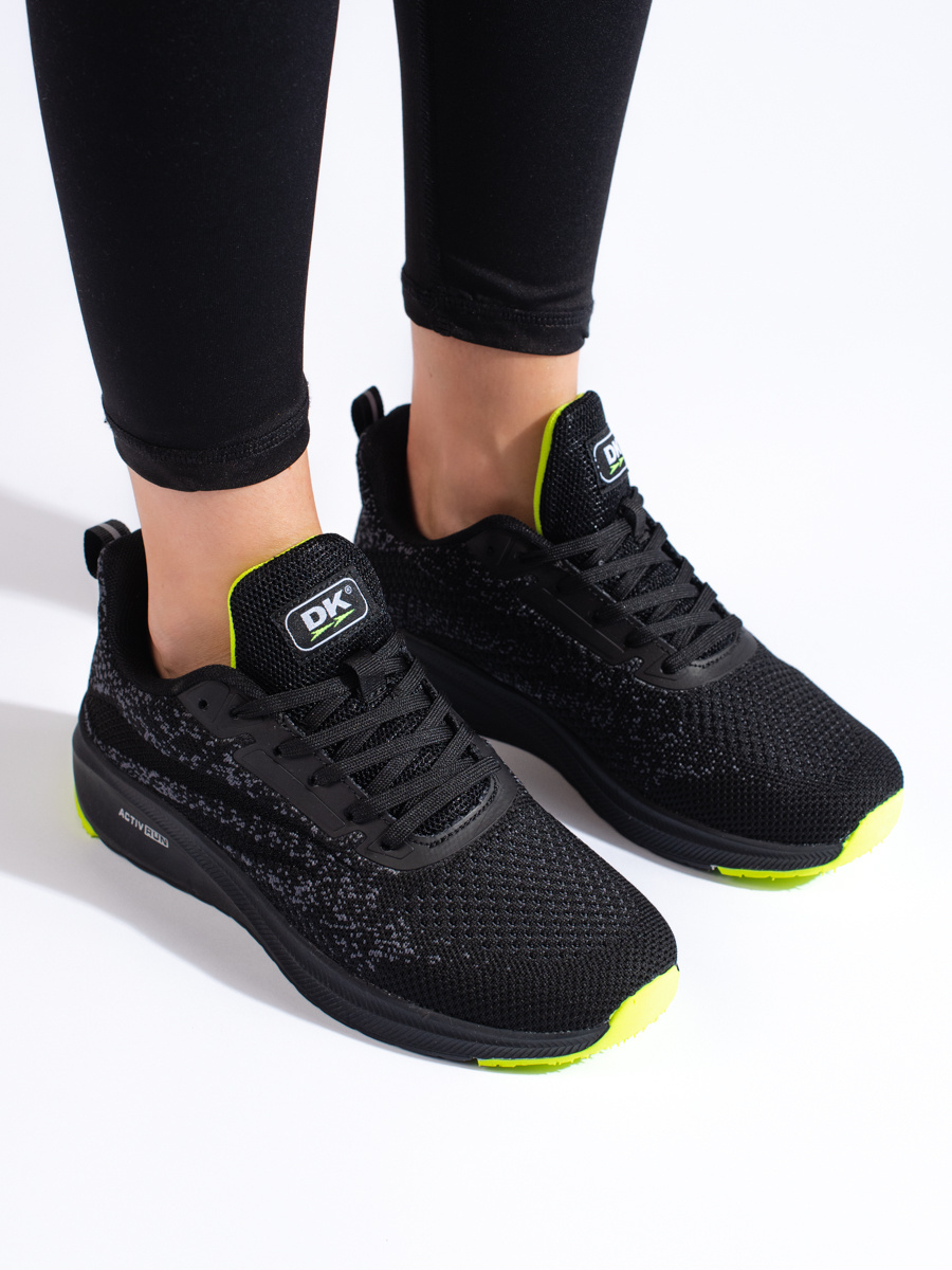 DK SPORTS SHOES ON THE PLATFORM