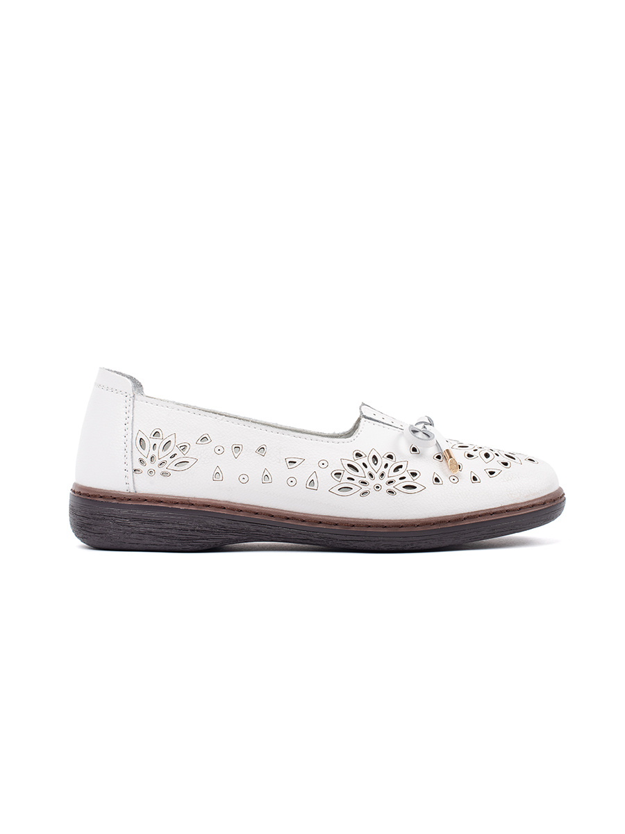 GOODIN White perforated leather shoes