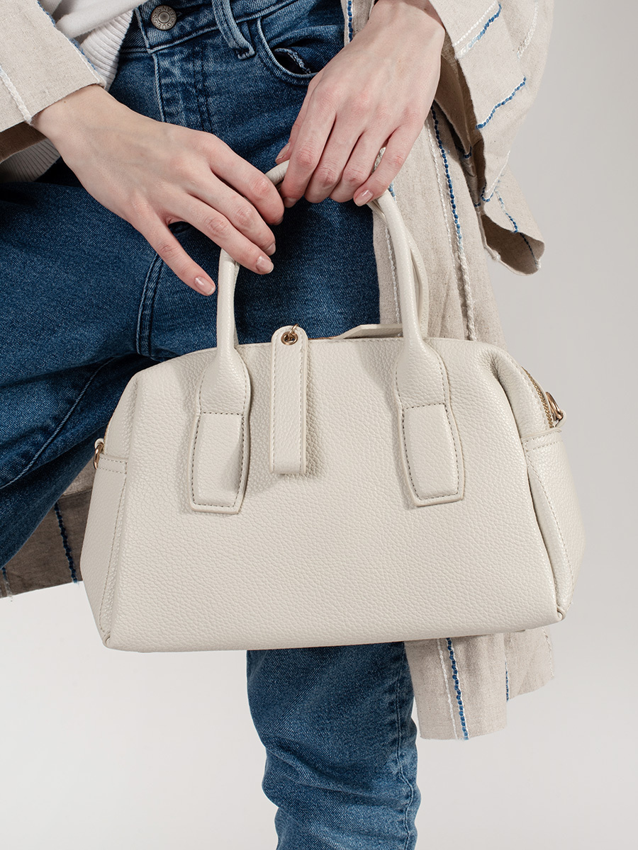 Shelvt Light beige shoulder bag
