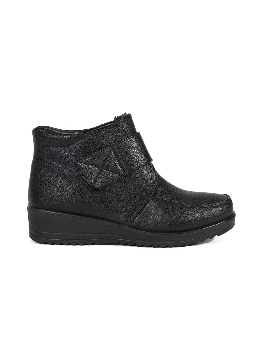 marka niezdefiniowana Black insulated womens wedge boots