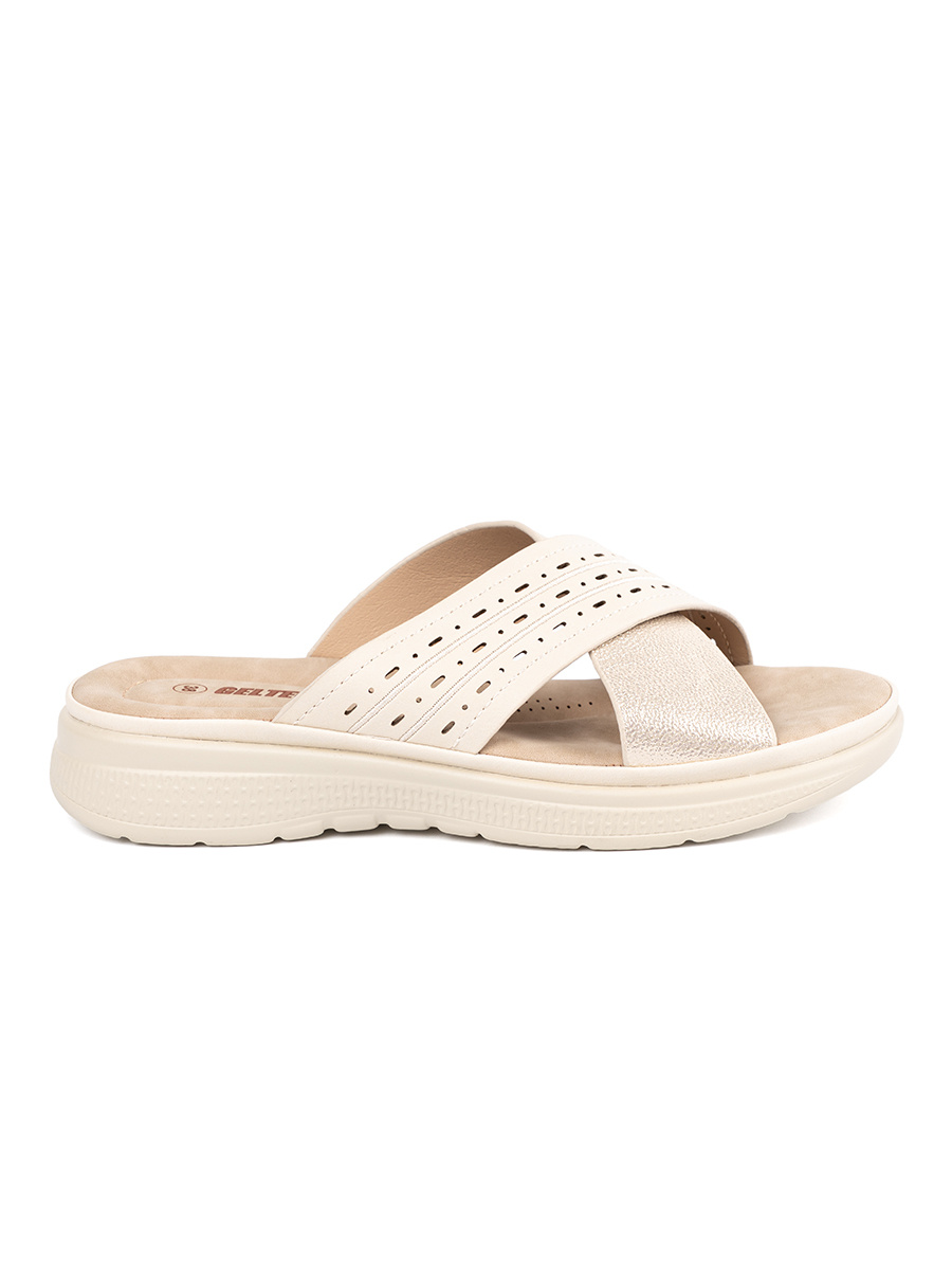 Shelvt Light beige platform flip-flops