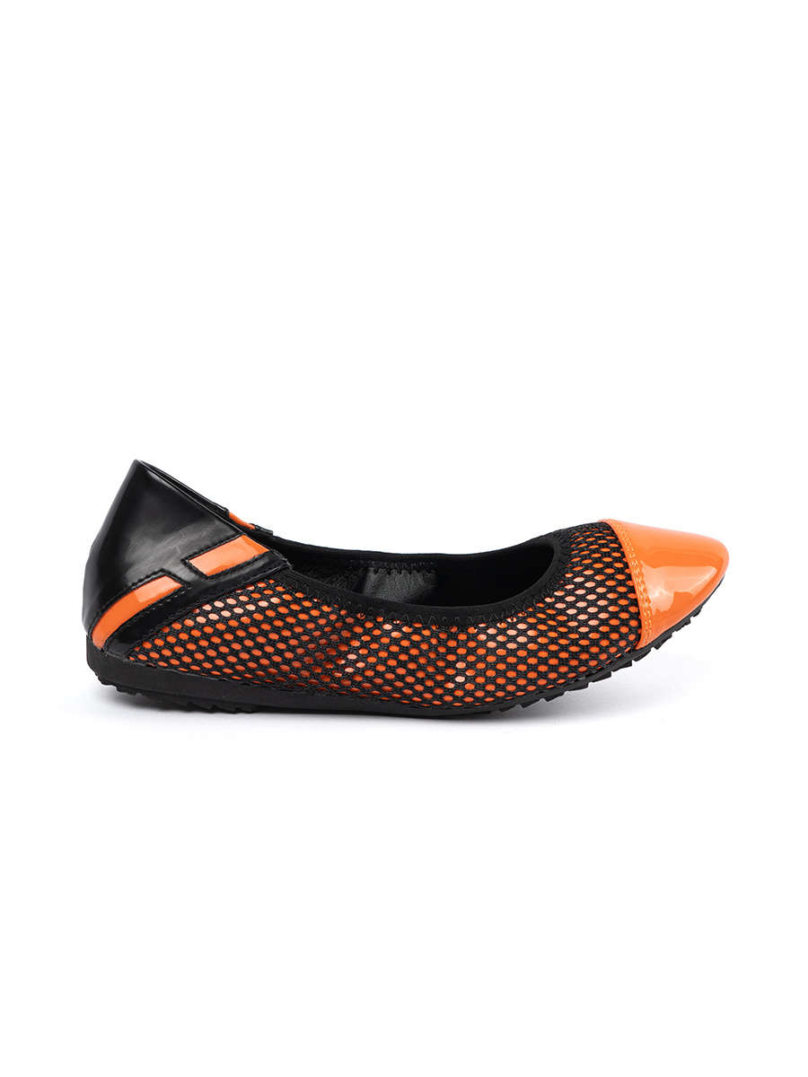 Shelvt Orange ballerinas with black mesh