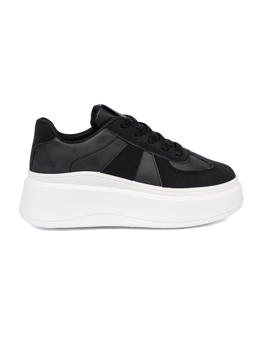 Shelvt Classic black sneakers with a thick sole