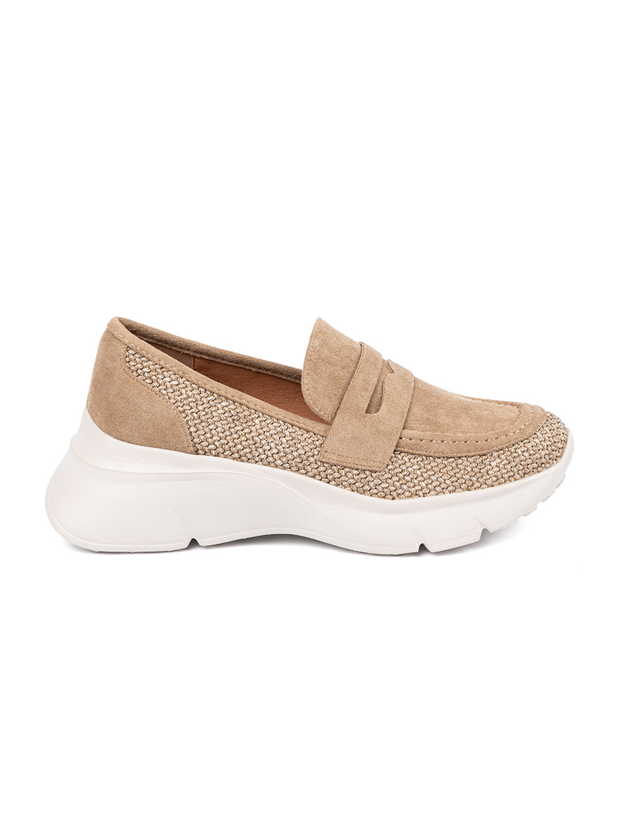 SEASTAR Beige shoes with a thick sole