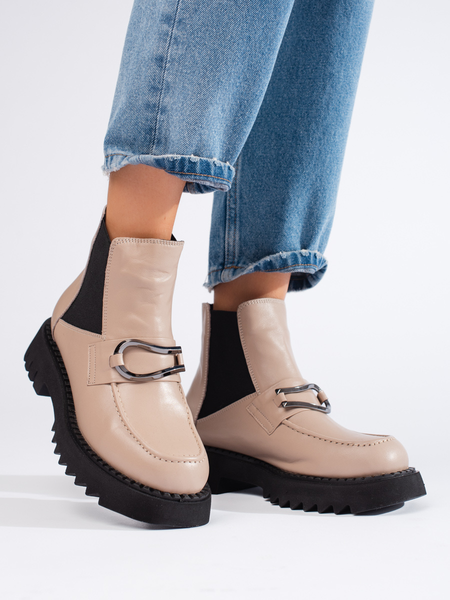 Womens leather ankle boots on the Shelvt platform