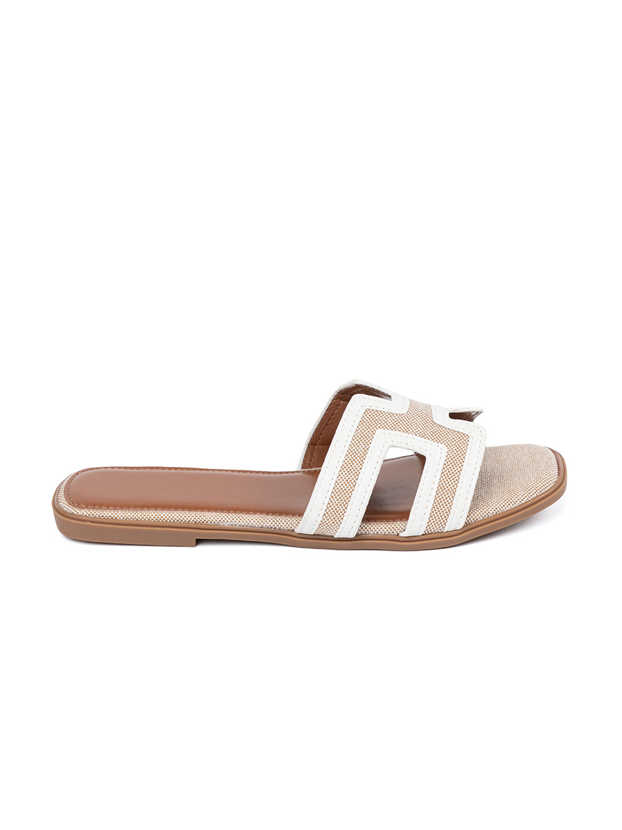 SEASTAR White womens flip-flops on a flat sole