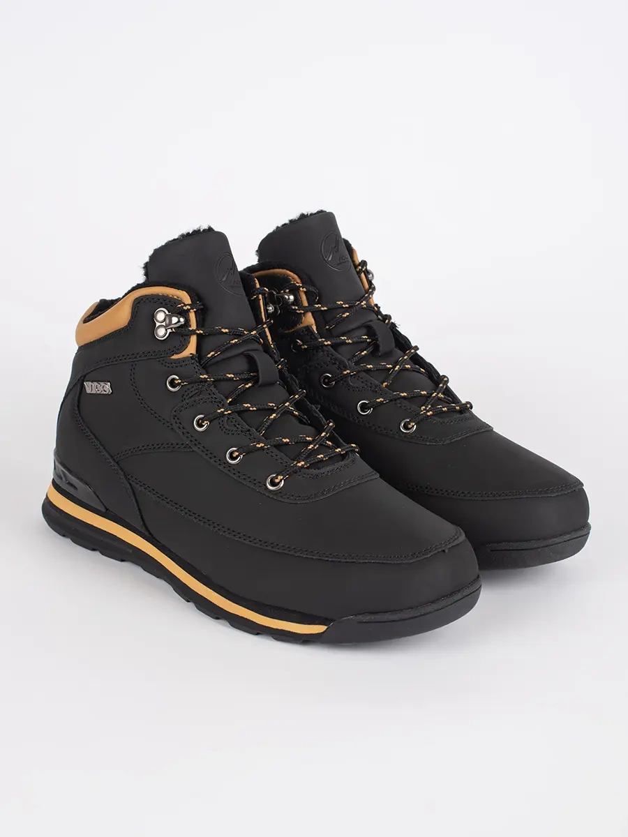 VICO Men's black insulated hiking boots