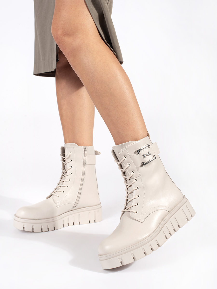 SEASTAR Beige lace-up ankle boots on a platform