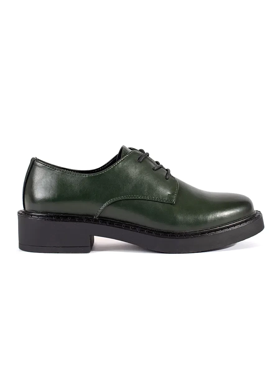Green low-heeled shoes by Sergio Leone