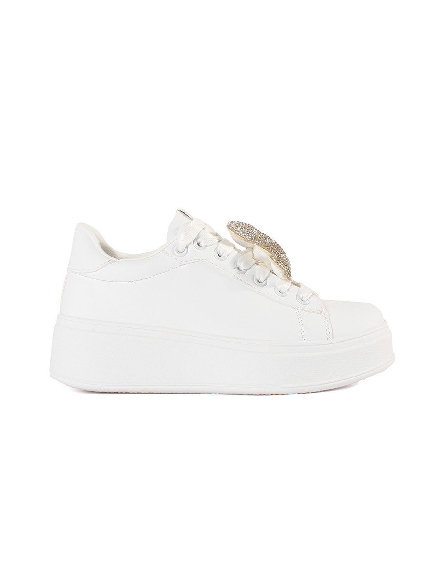Shelvt White platform sneakers decorated with a teddy bear