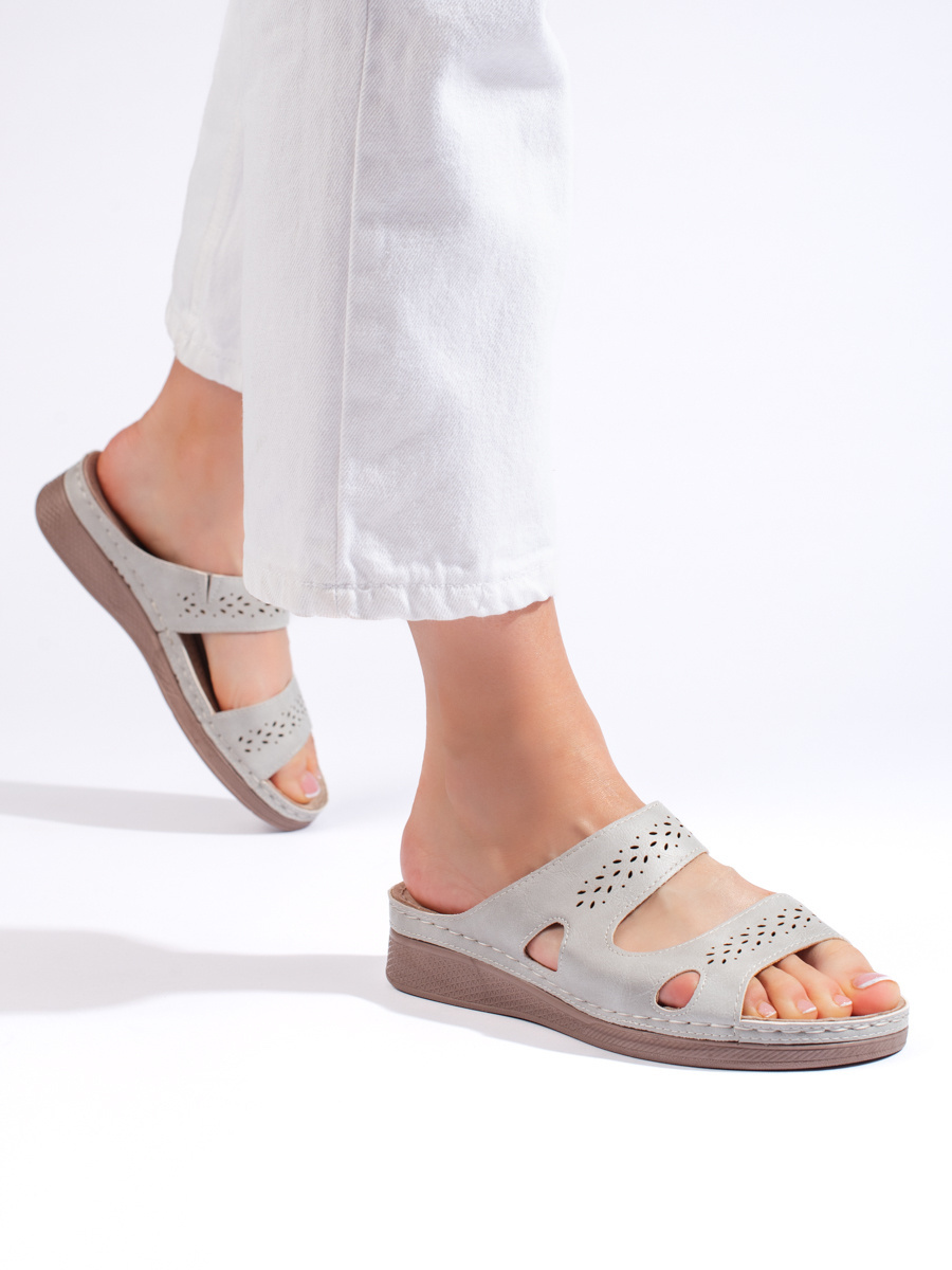 Shelvt Comfortable gray womens flip-flops