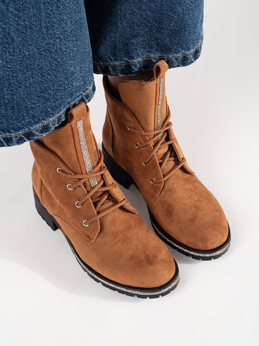Shelvt Light brown lace-up ankle boots