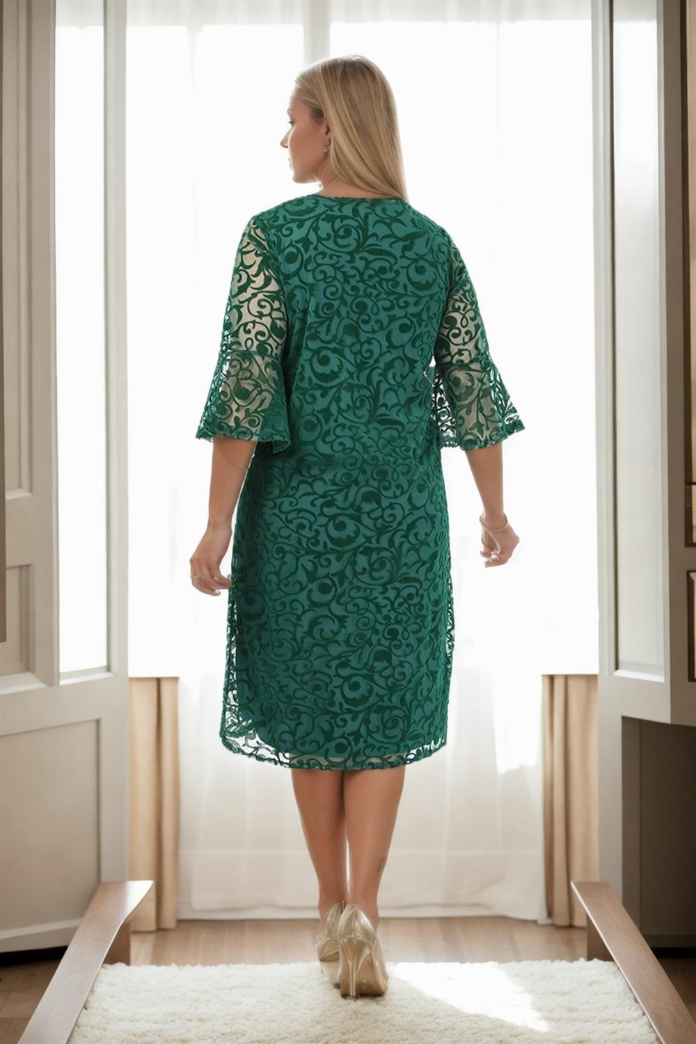 E2654 Dewberry Spanish Sleeve Plus Size Evening Dress-GREEN