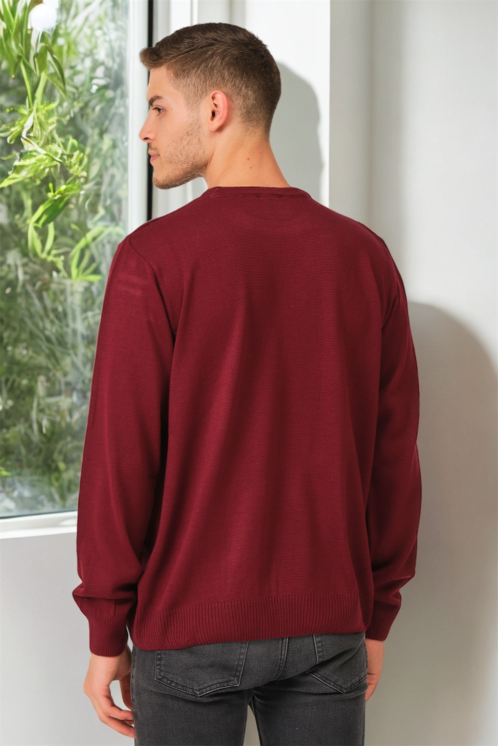V0091 DEWBERRY MEN&#039;S OVERSIZE SWEATER-PLAIN BURGUNDY