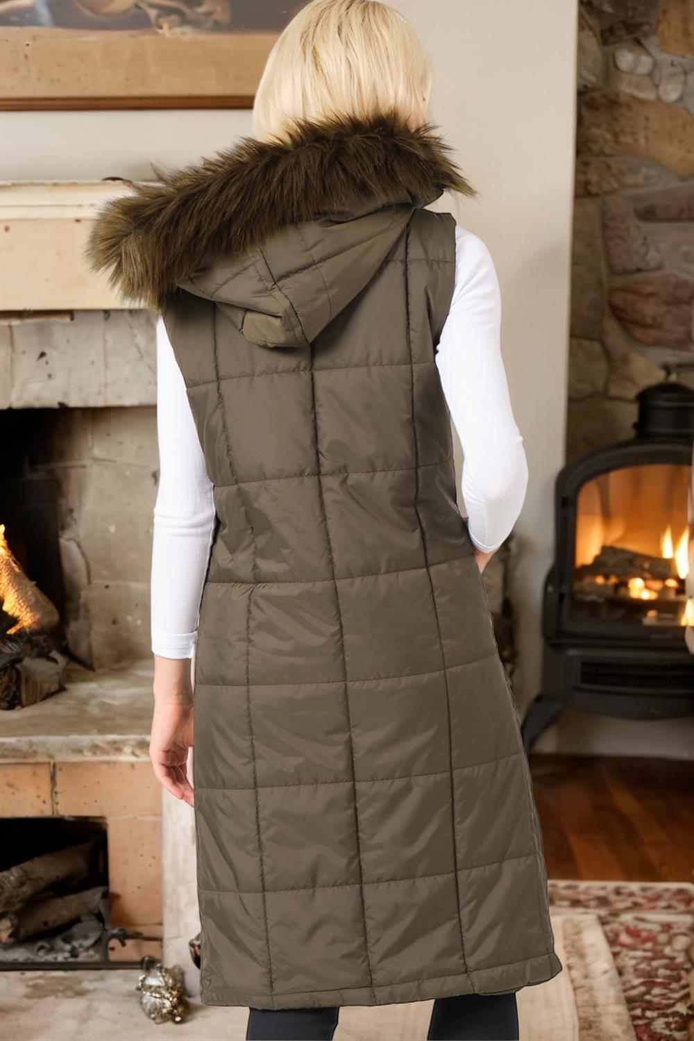 Z6718 DEWBERRY WOMEN'S VEST-PLAIN KHAKI