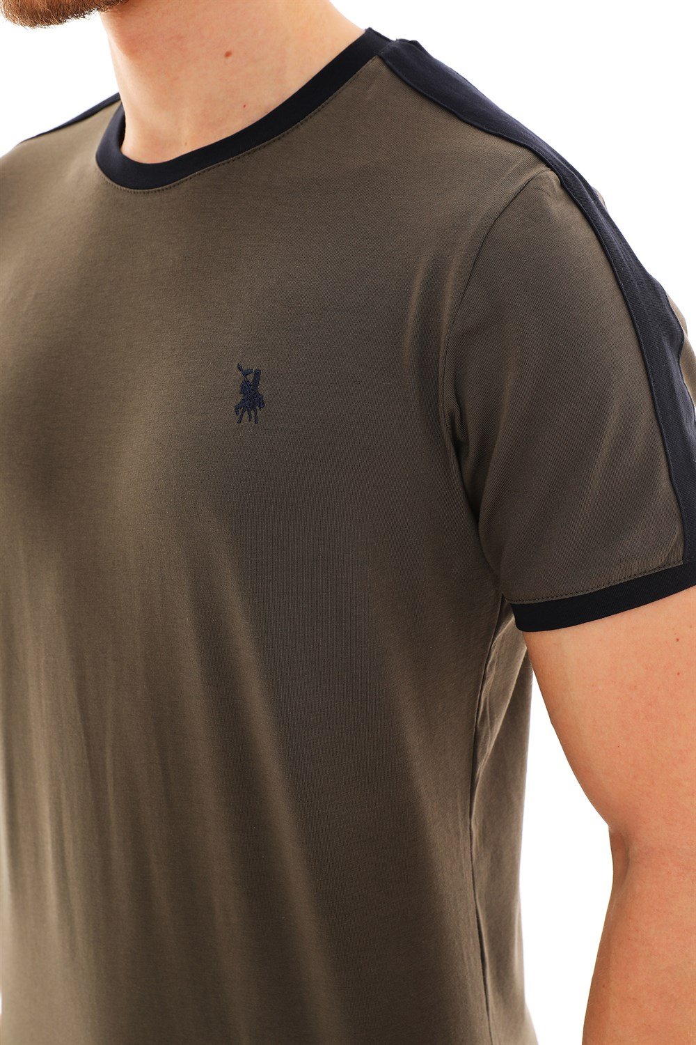 Tricou barbati, dewberry