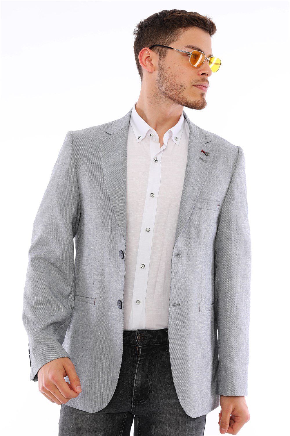 Sacou barbati, dewberry