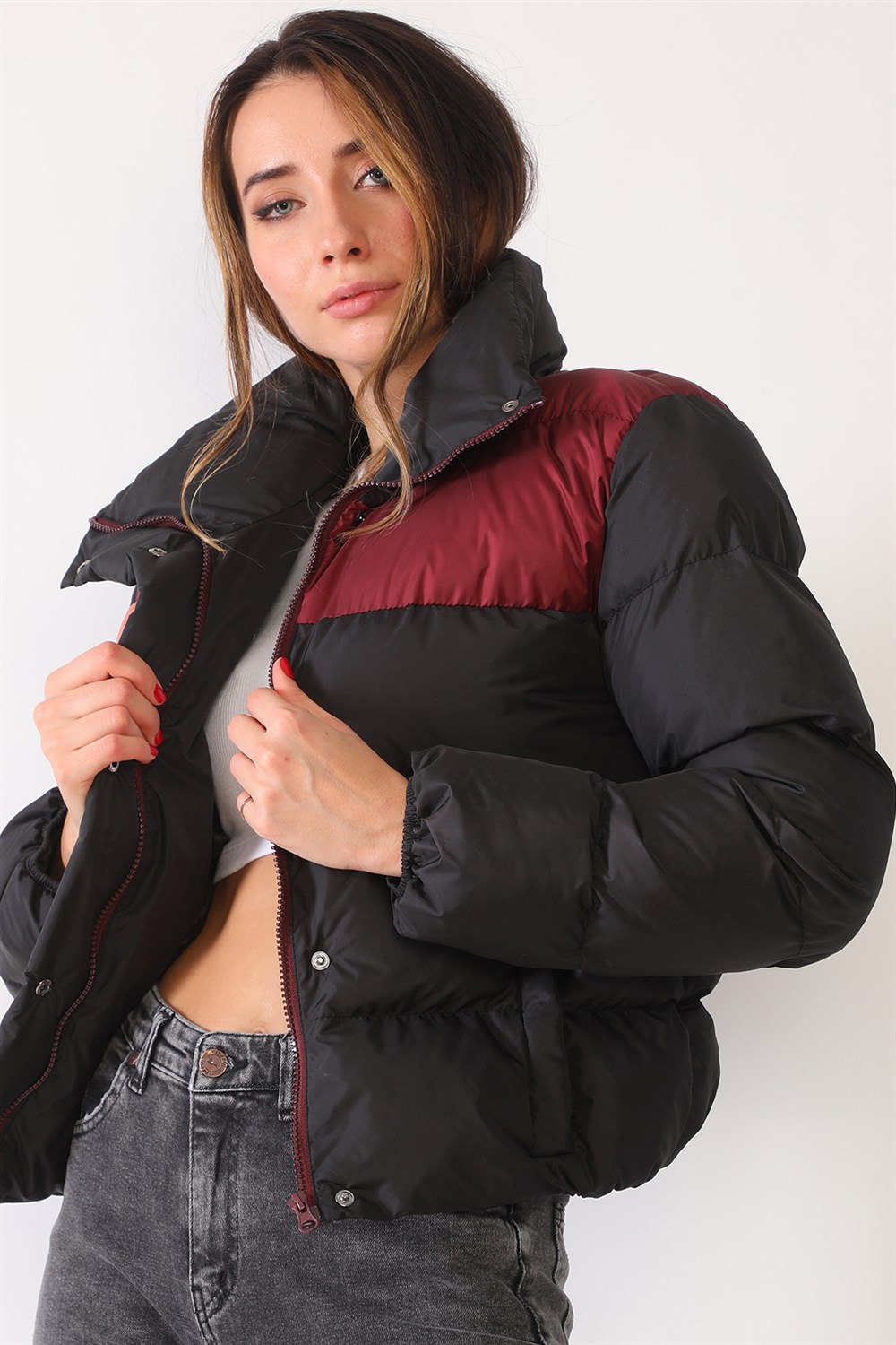 Z6649 DEWBERRY WOMEN'S COAT-BLACK-BURGUNDY