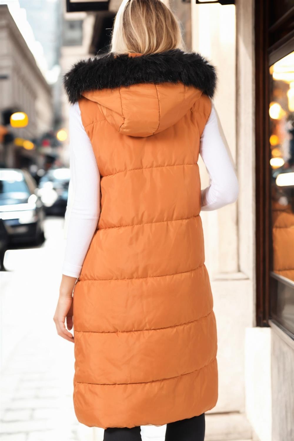 Z6741 DEWBERRY WOMEN'S VEST-OPEN TAN