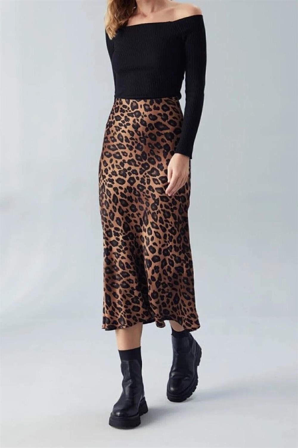 68223 Dewberry Leopard Pattern Satin Midi Length Skirt-BLACK-BROWN