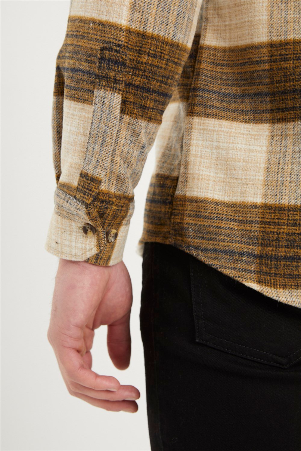 G697 DEWBERRY MEN'S SHIRT-BEIGE