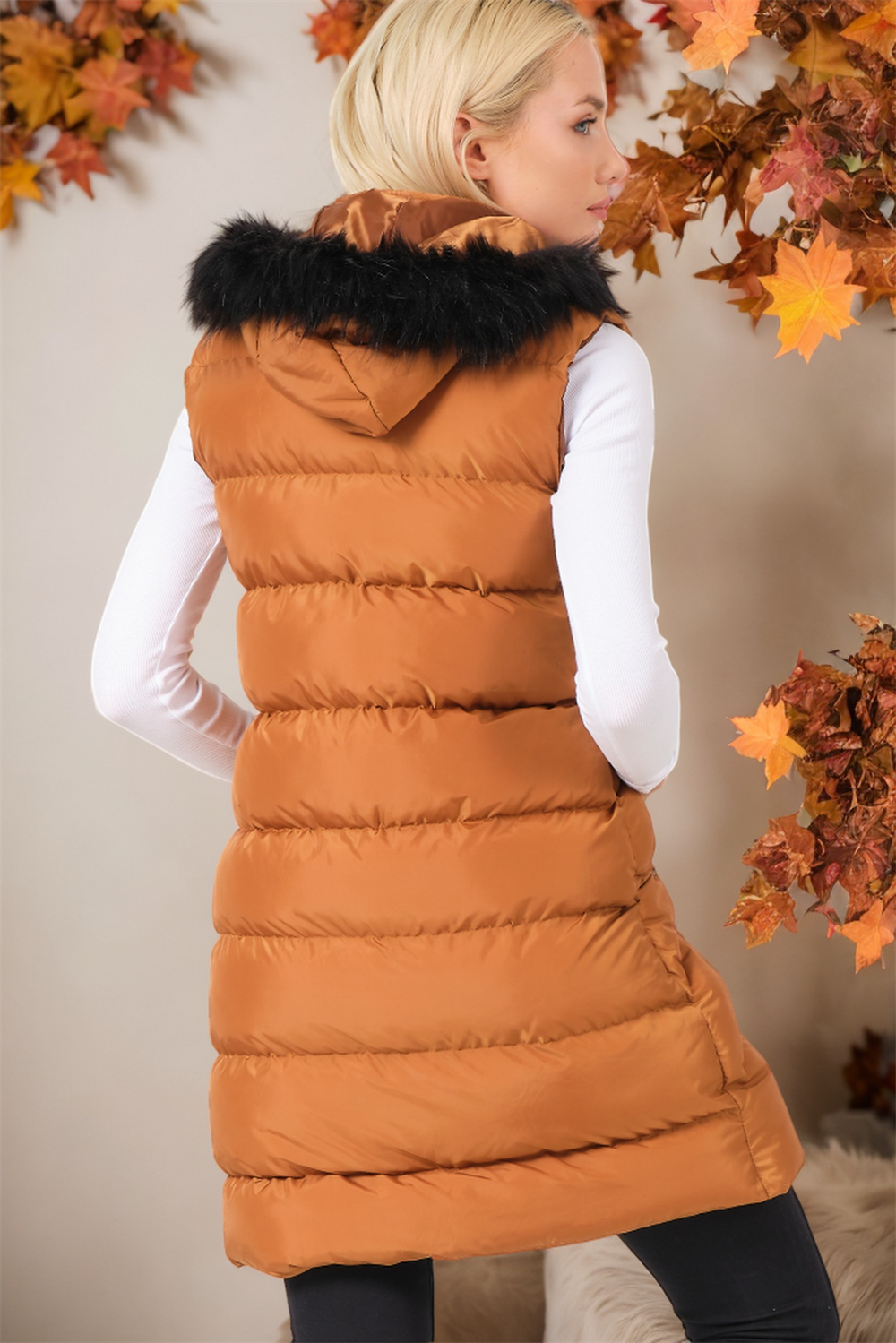 Z6761 DEWBERRY LADIES' VEST-PLAIN TAN