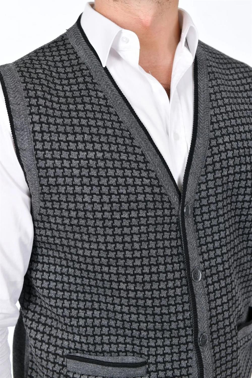 37376 Dewberry Houndstooth Patterned Mens Knit Vest-GREY