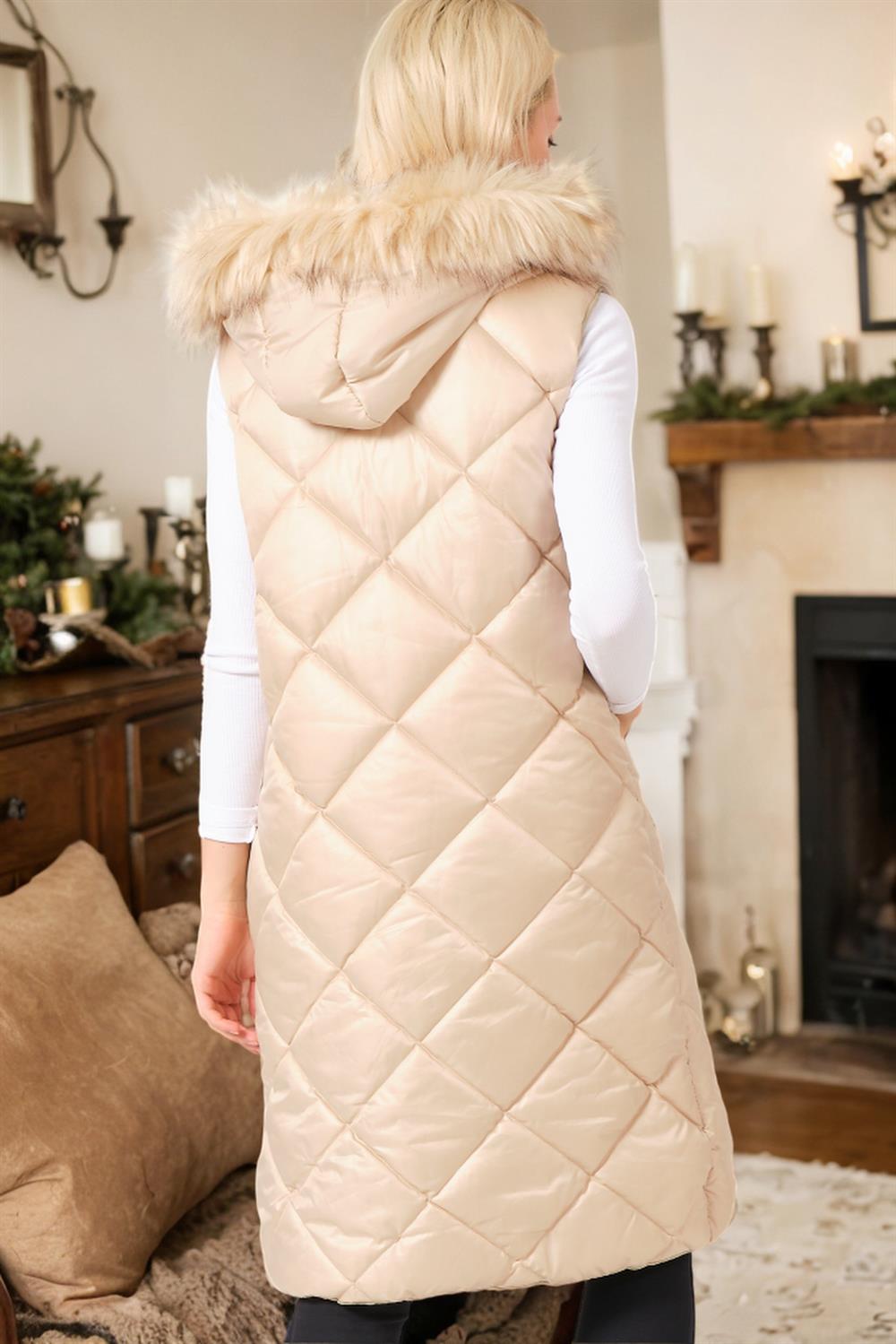 Z6717 DEWBERRY WOMEN'S VEST-CREAM-2