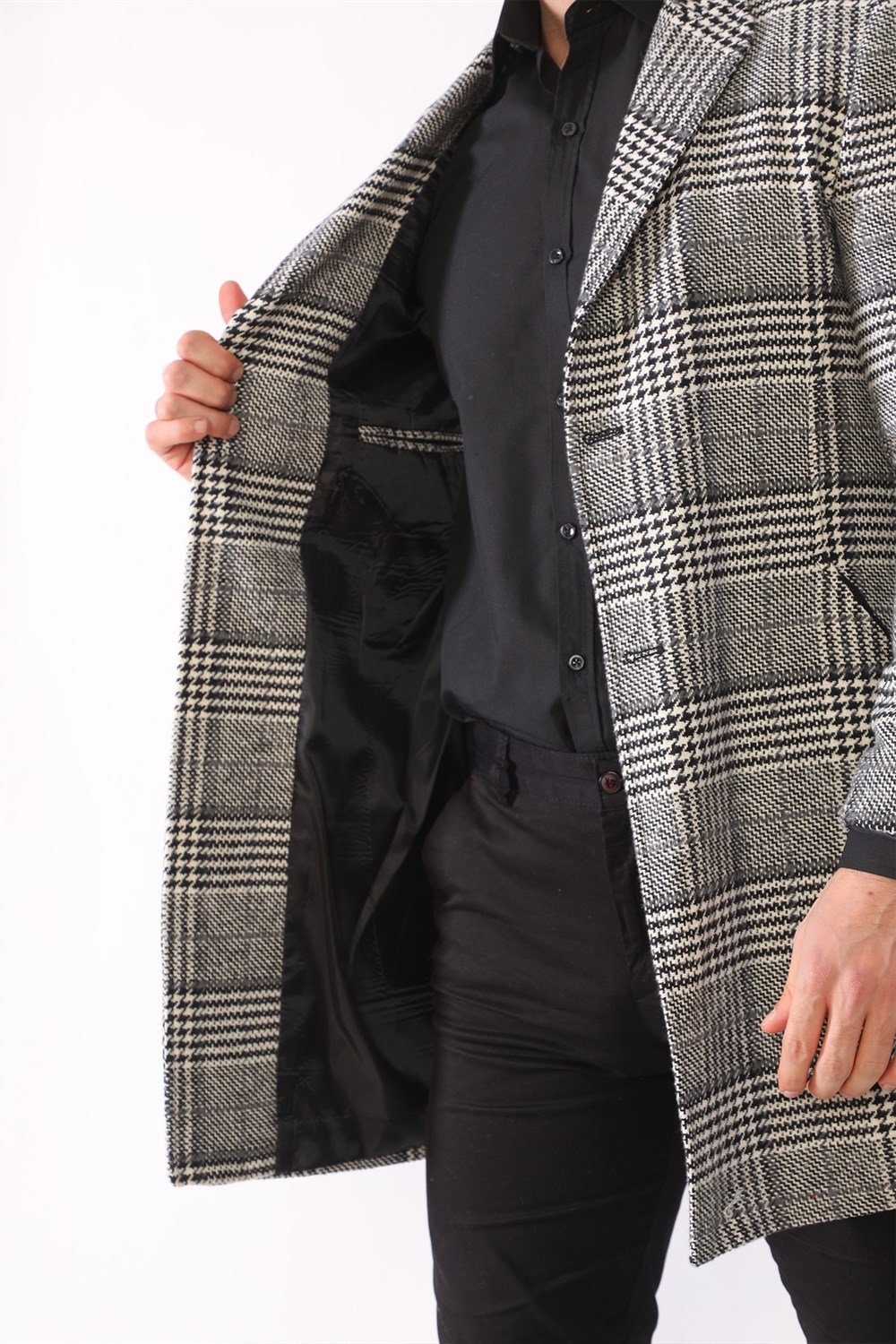 PLT8398 DEWBERRY MEN'S COAT-PLAID-BLACK