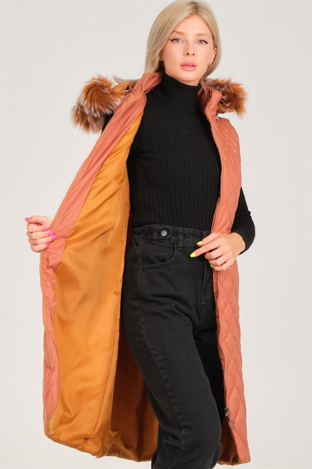 Vesta dama, dewberry